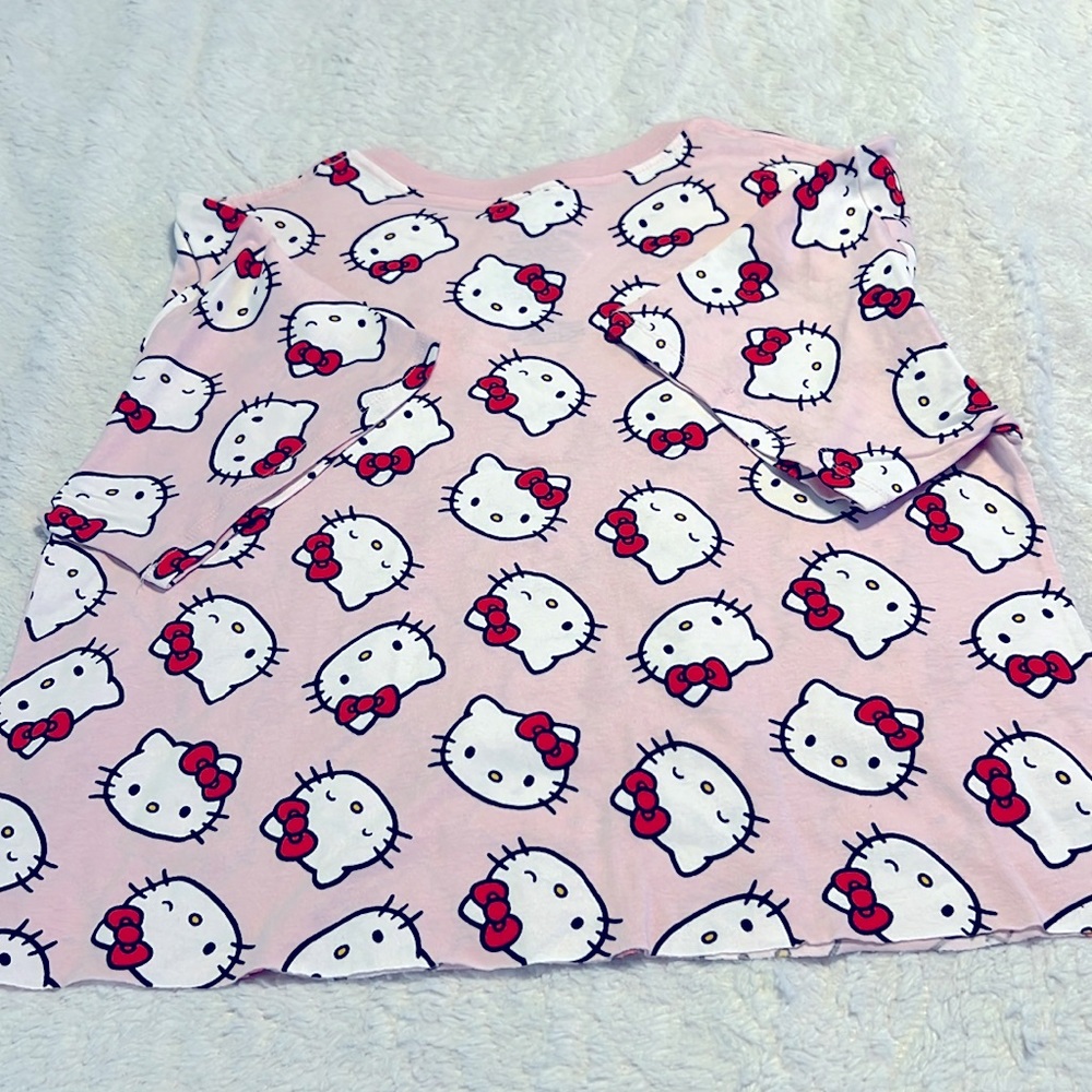 Hello Kitty Shirt - Picture 4 of 8